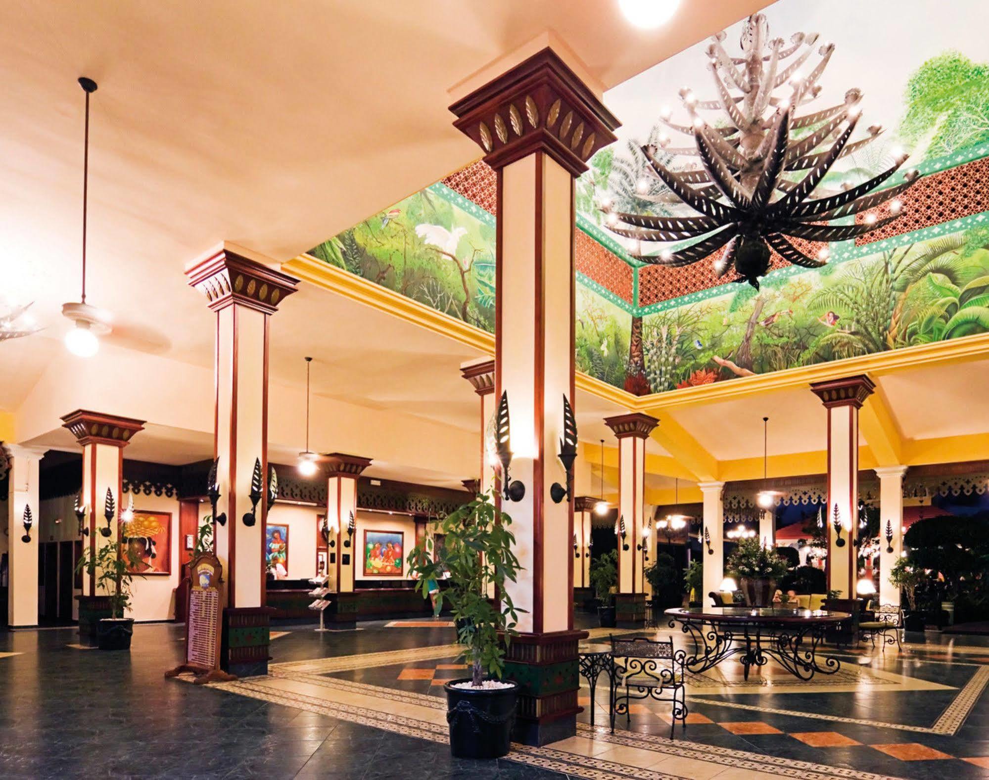 Senator Puerto Plata Vip Hotel Eksteriør billede